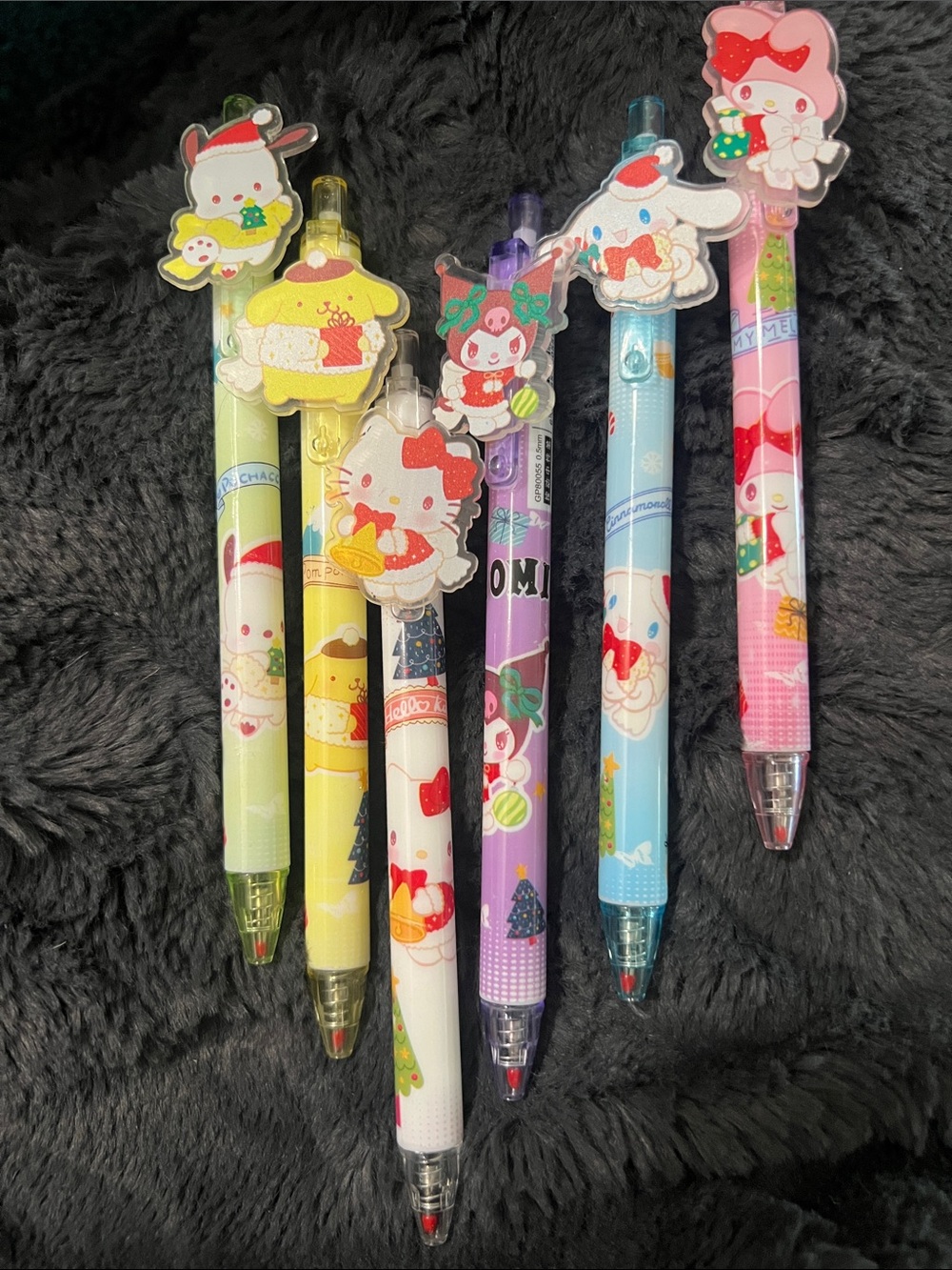 Set of 6 holiday Sanrio character pens - Christmas in July!